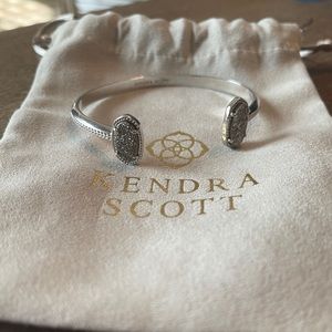 Kendra Scott bracelet
